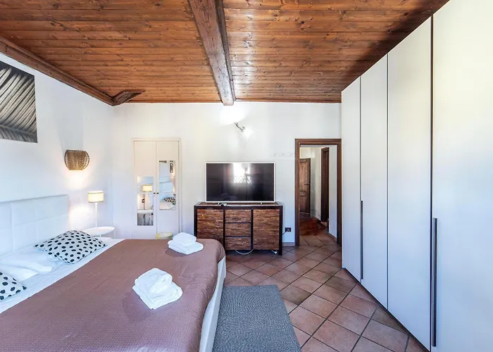 Tora - Rent Gasthof Florenz